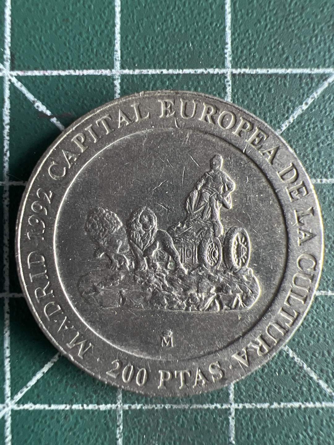 泡泡堂微拍第八十二幕硬币捡漏可累计专场👿👿，零佣金，零押金，累计满二十元包邮，接受代拍业务 西班牙200比塞塔纪念马德里文化