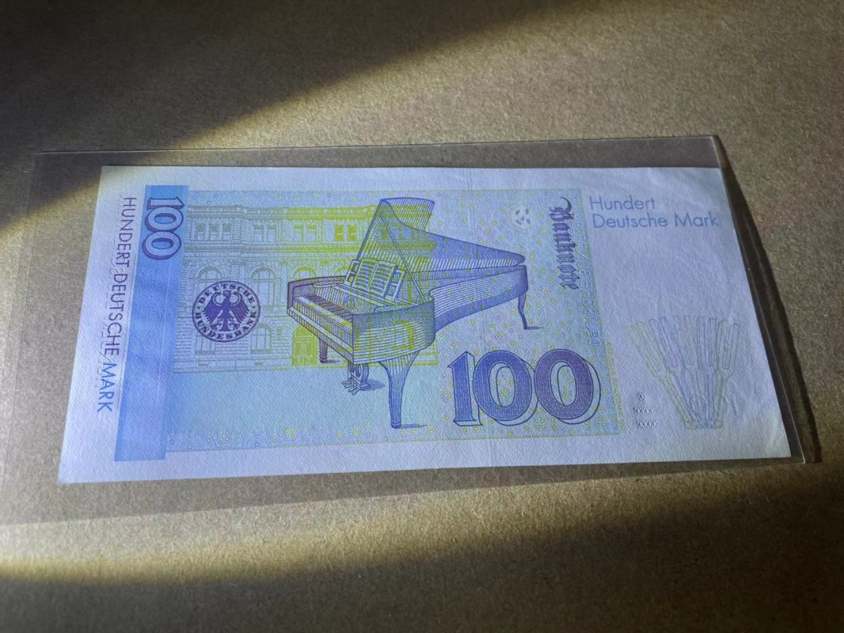 【Blue Auction】✨世界纸币精拍第301期——新纪元 德国 1996年100马克 克拉拉 UNC-