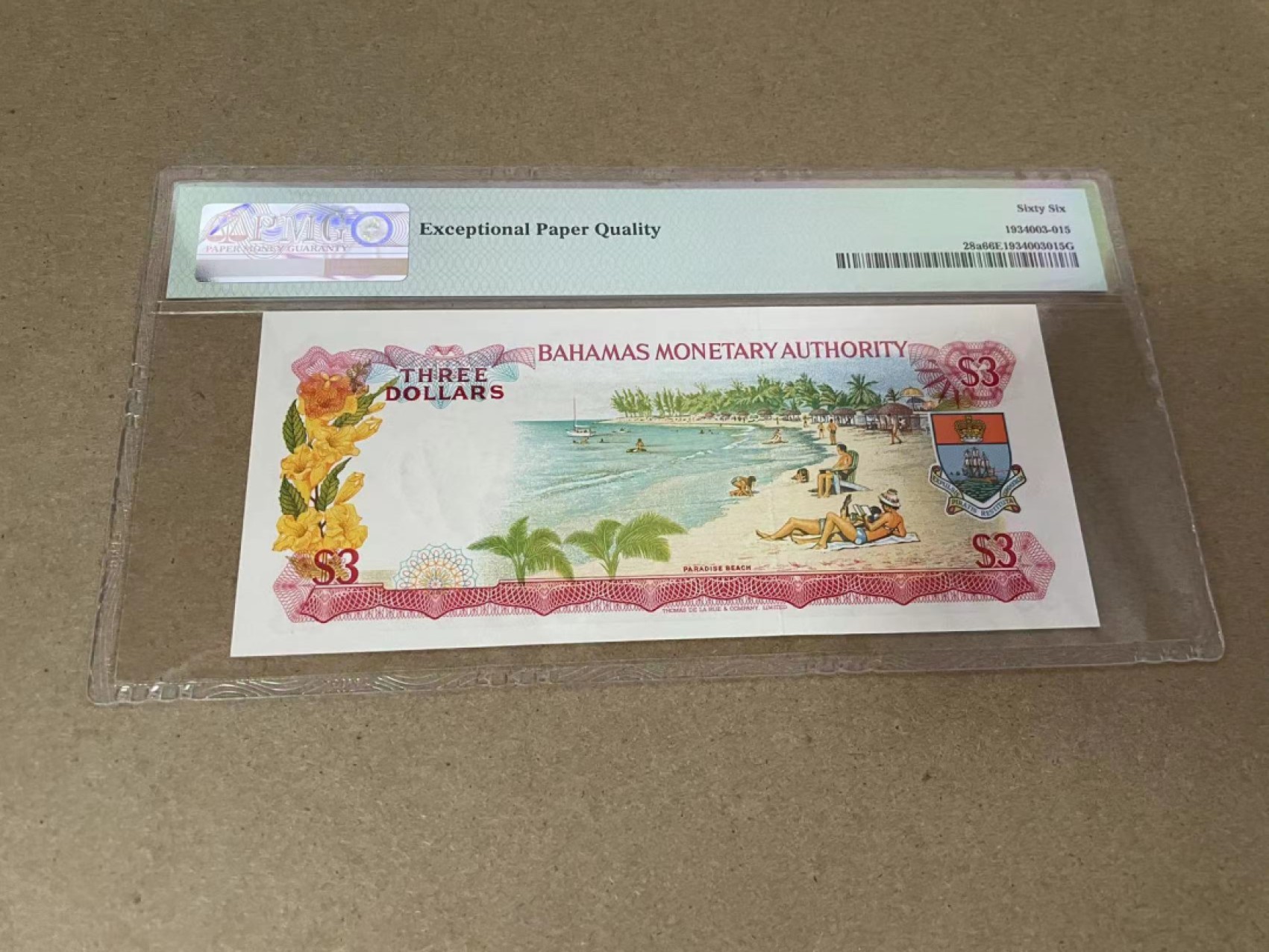 【Blue Auction】✨世界纸币精拍第301期——新纪元 巴哈马 1968年3元 PMG66EPQ 经典彩背 女王