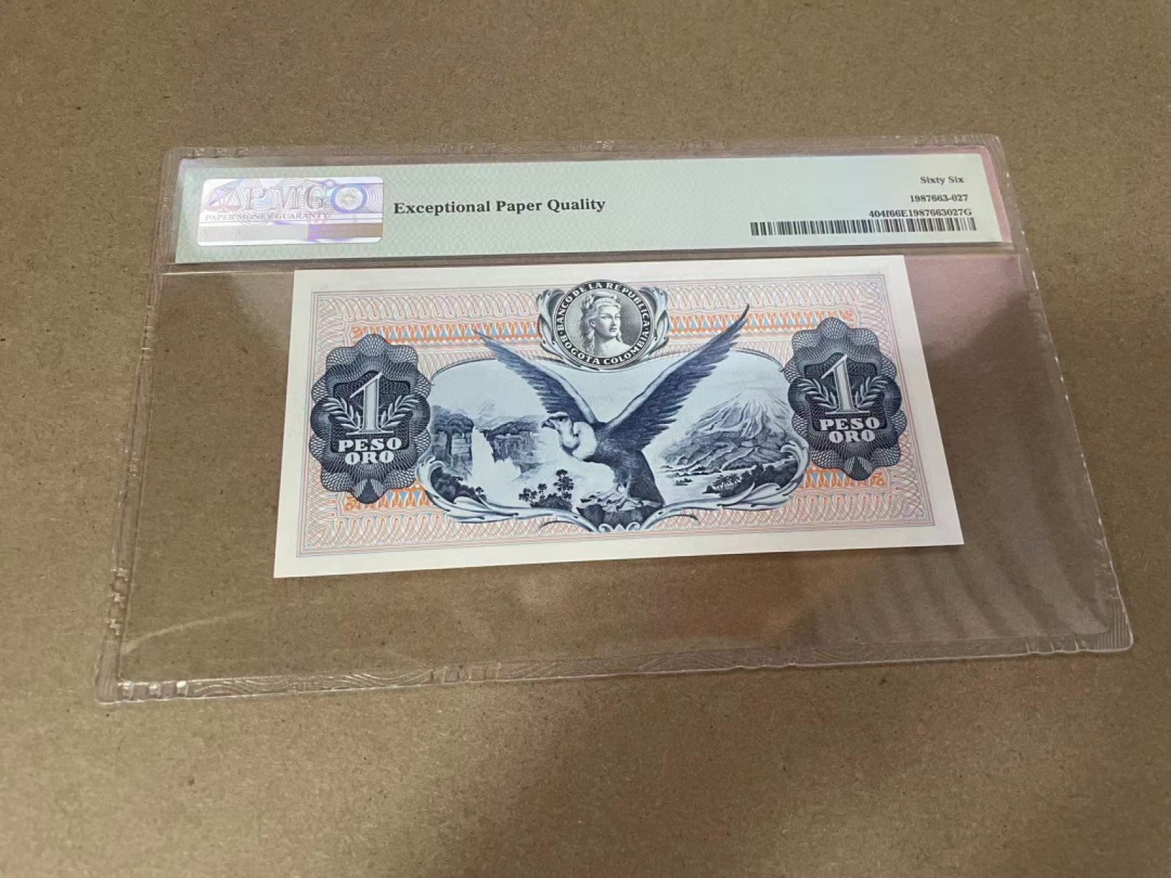 【Blue Auction】✨世界纸币精拍第301期——新纪元 哥伦比亚 1977年1比索 PMG66EPQ 