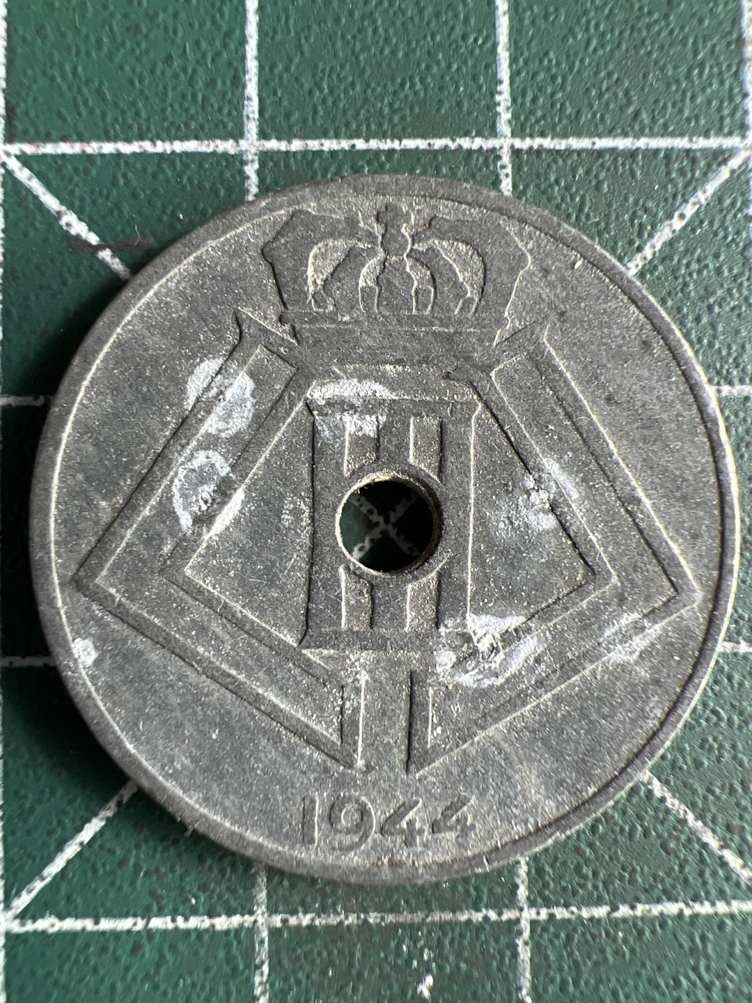 泡泡堂微拍第八十二幕硬币捡漏可累计专场👿👿，零佣金，零押金，累计满二十元包邮，接受代拍业务 比利时25分铅币