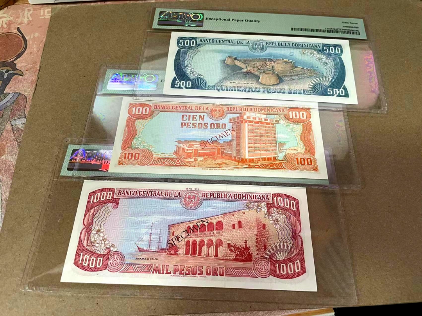 【Blue Auction】✨世界纸币精拍第301期——新纪元 【一组7张2799小号全同样钞】多米尼加 1978年5-1000比索 PMG67EPQ 整齐高分全套 