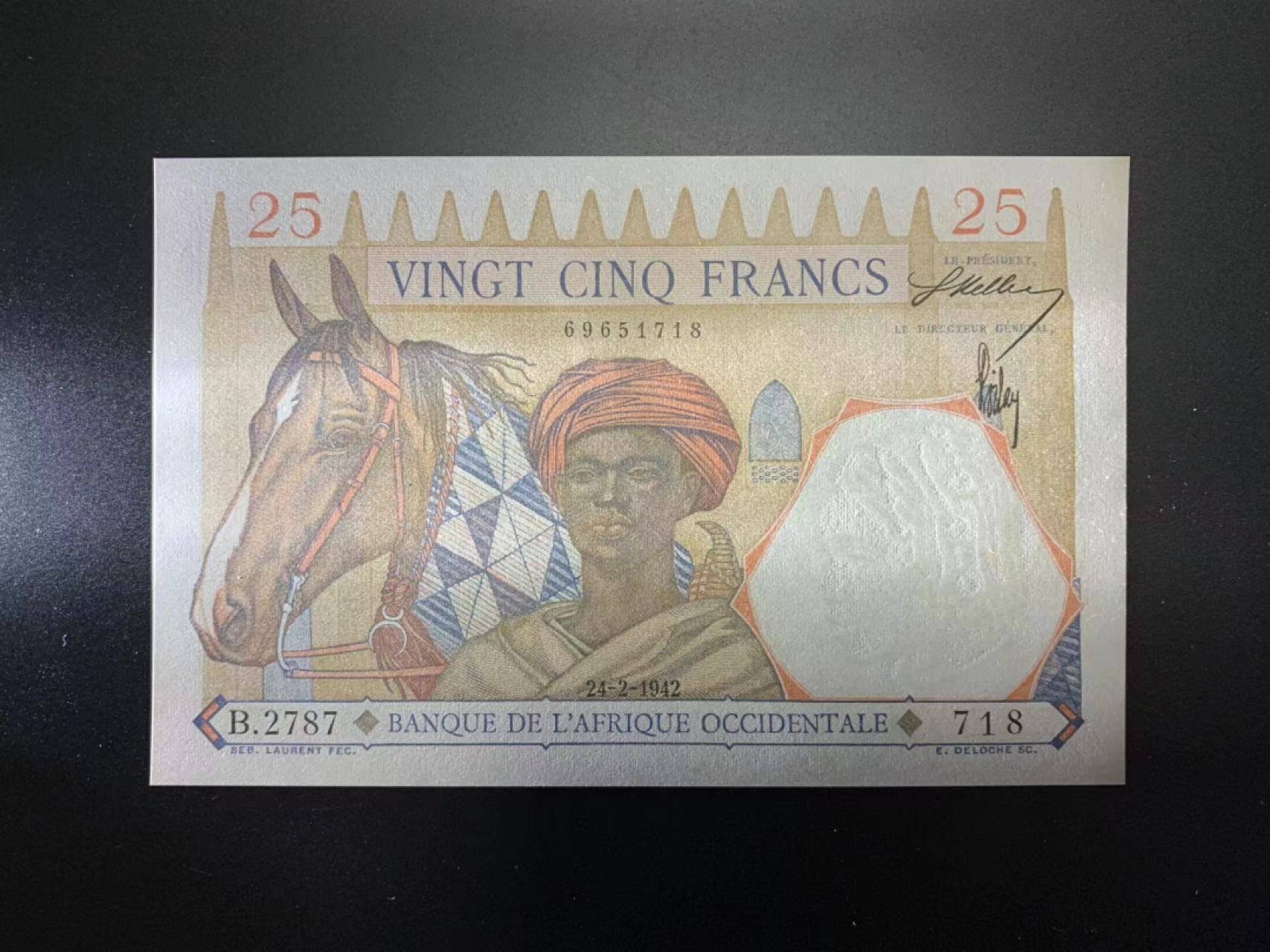 【Blue Auction】✨世界纸币精拍第301期——新纪元 法属西非 1942年25法郎 大金狮 全新UNC 