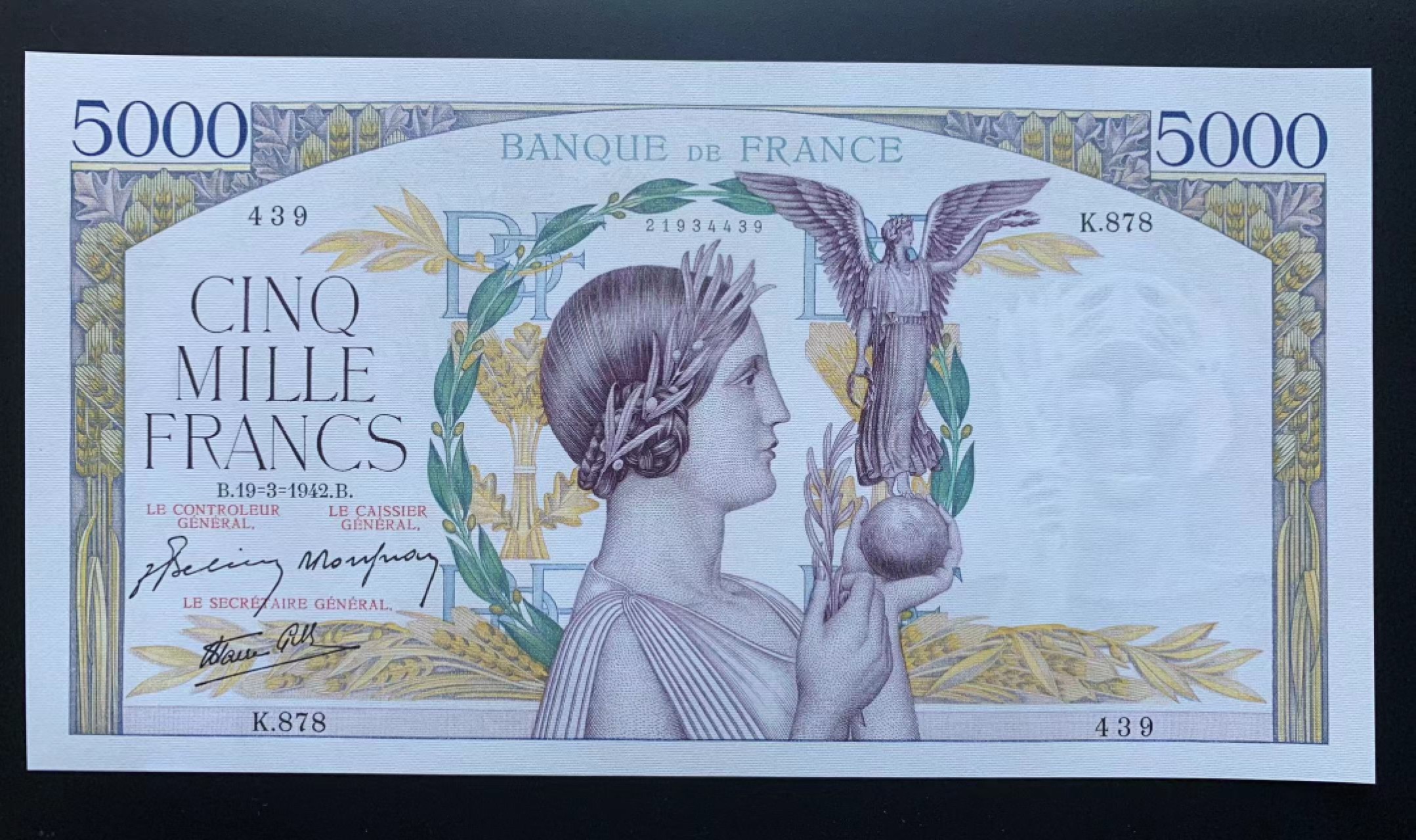 【Blue Auction】✨世界纸币精拍第301期——新纪元 法国 1942年5000法郎 胜利女神 UNC-有针孔 超大票幅