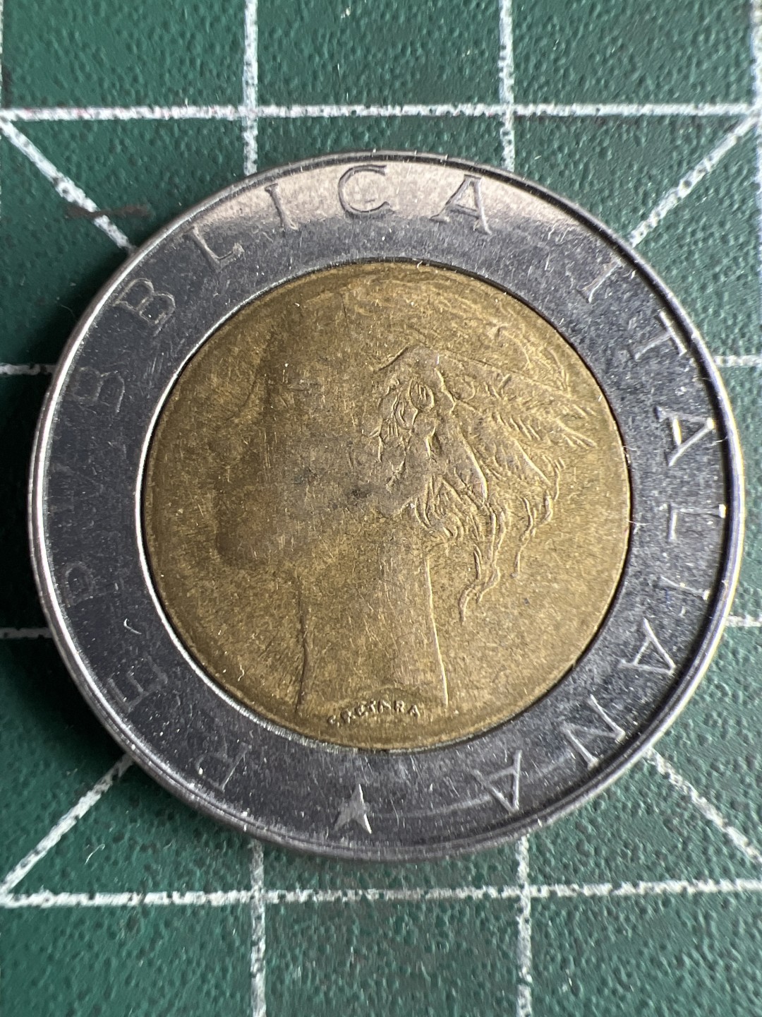 泡泡堂微拍第八十二幕硬币捡漏可累计专场👿👿，零佣金，零押金，累计满二十元包邮，接受代拍业务 意大利500里拉双色币