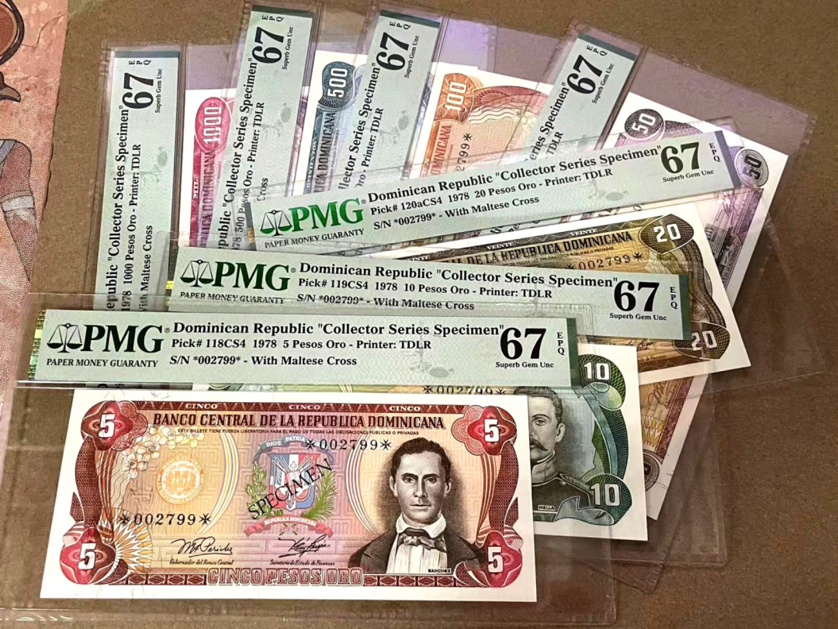 【Blue Auction】✨世界纸币精拍第301期——新纪元 【一组7张2799小号全同样钞】多米尼加 1978年5-1000比索 PMG67EPQ 整齐高分全套 