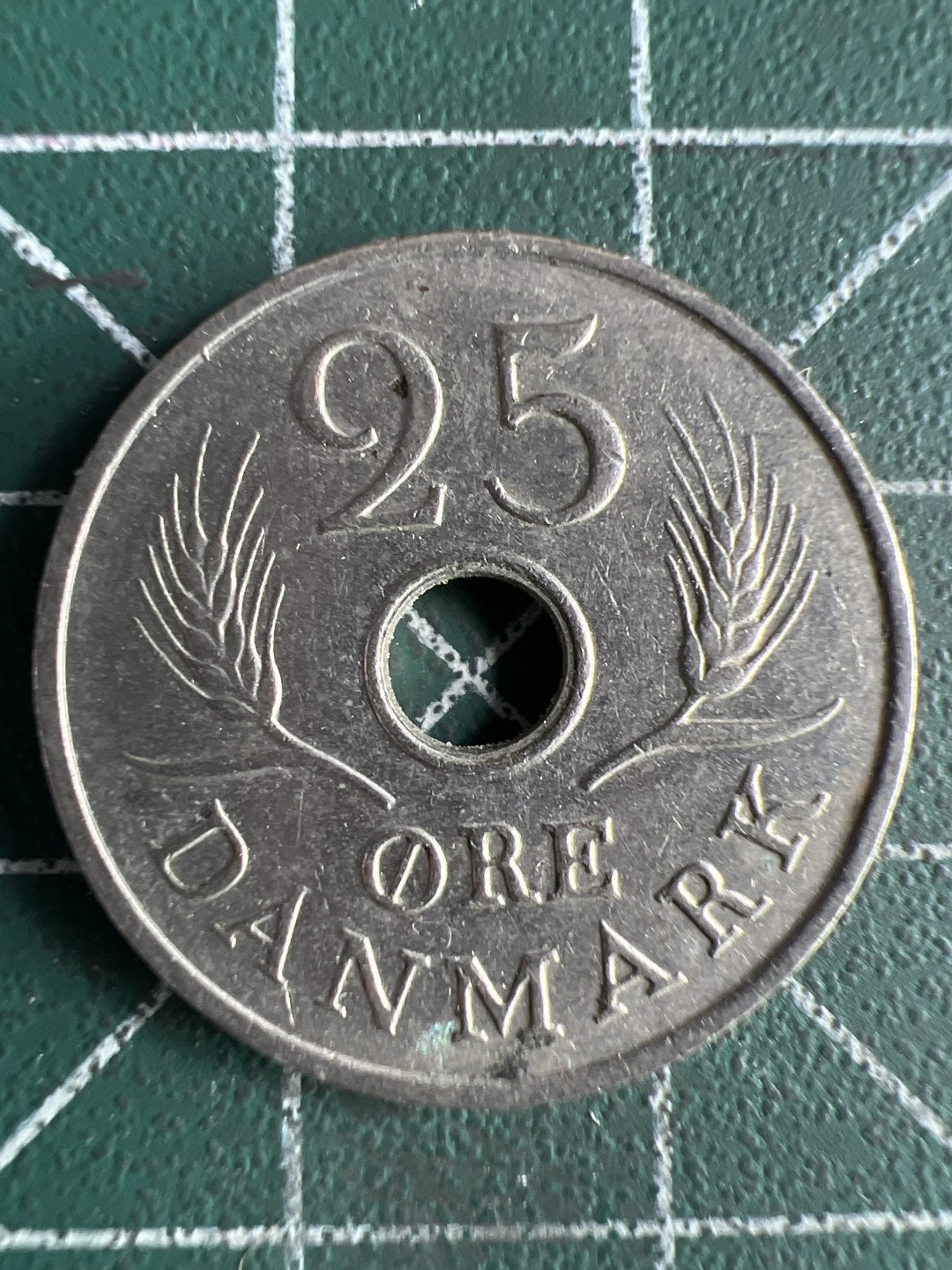 泡泡堂微拍第八十二幕硬币捡漏可累计专场👿👿，零佣金，零押金，累计满二十元包邮，接受代拍业务 丹麦25欧尔