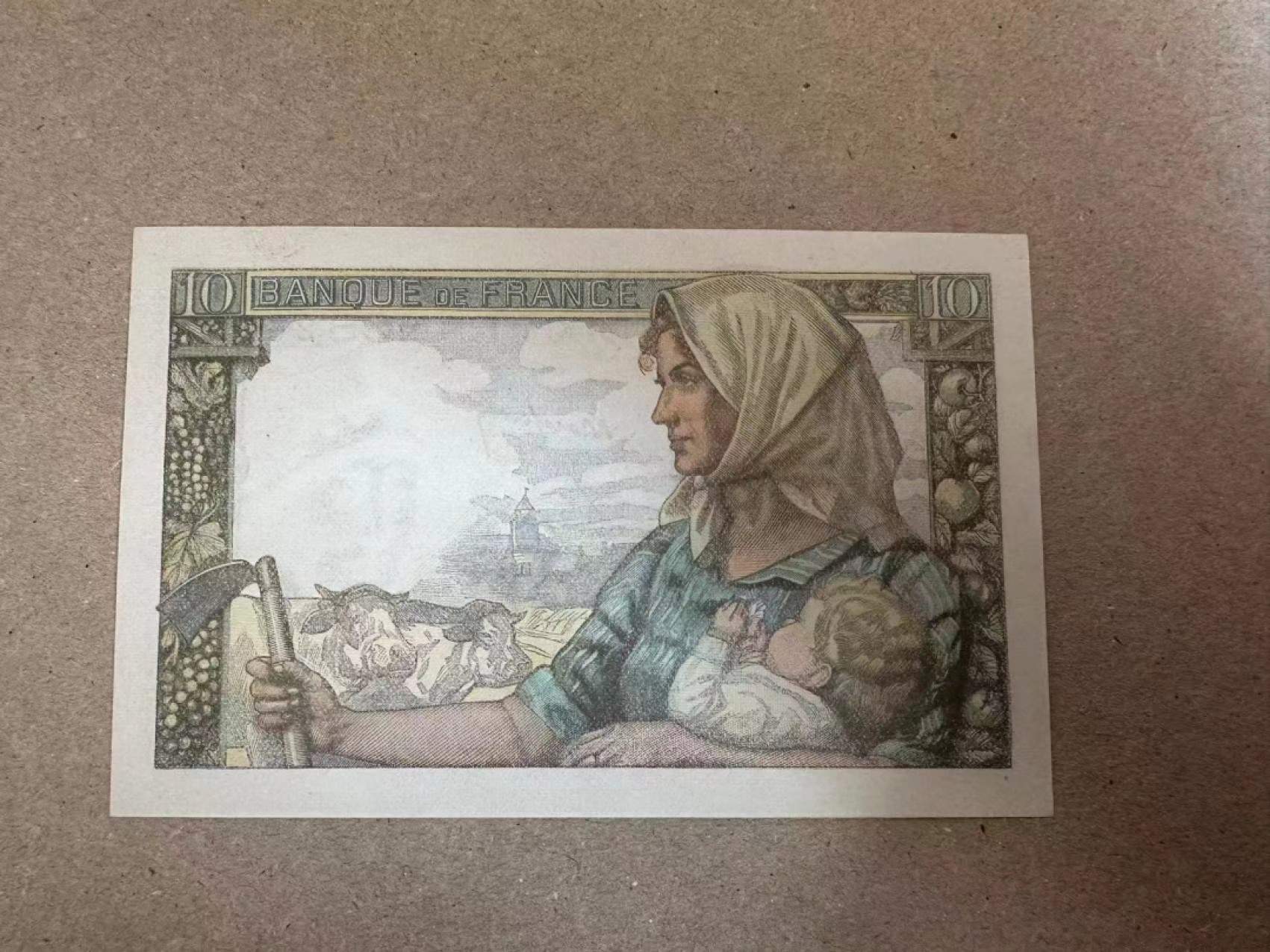 【Blue Auction】✨世界纸币精拍第301期——新纪元 【无47】法国 1947年10法郎 全新UNC