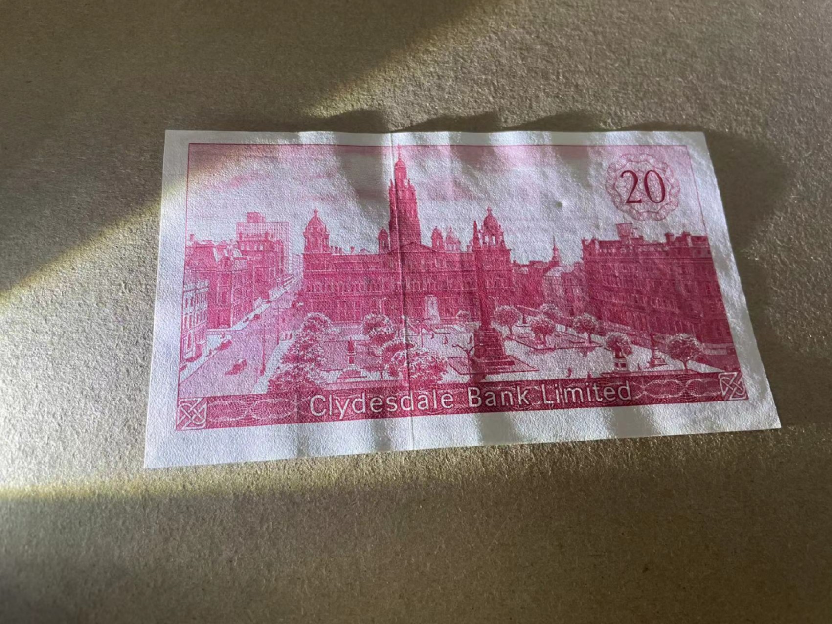 【Blue Auction】✨世界纸币精拍第301期——新纪元 苏格兰 1964年20镑 XF品相 大场景 雕刻精美