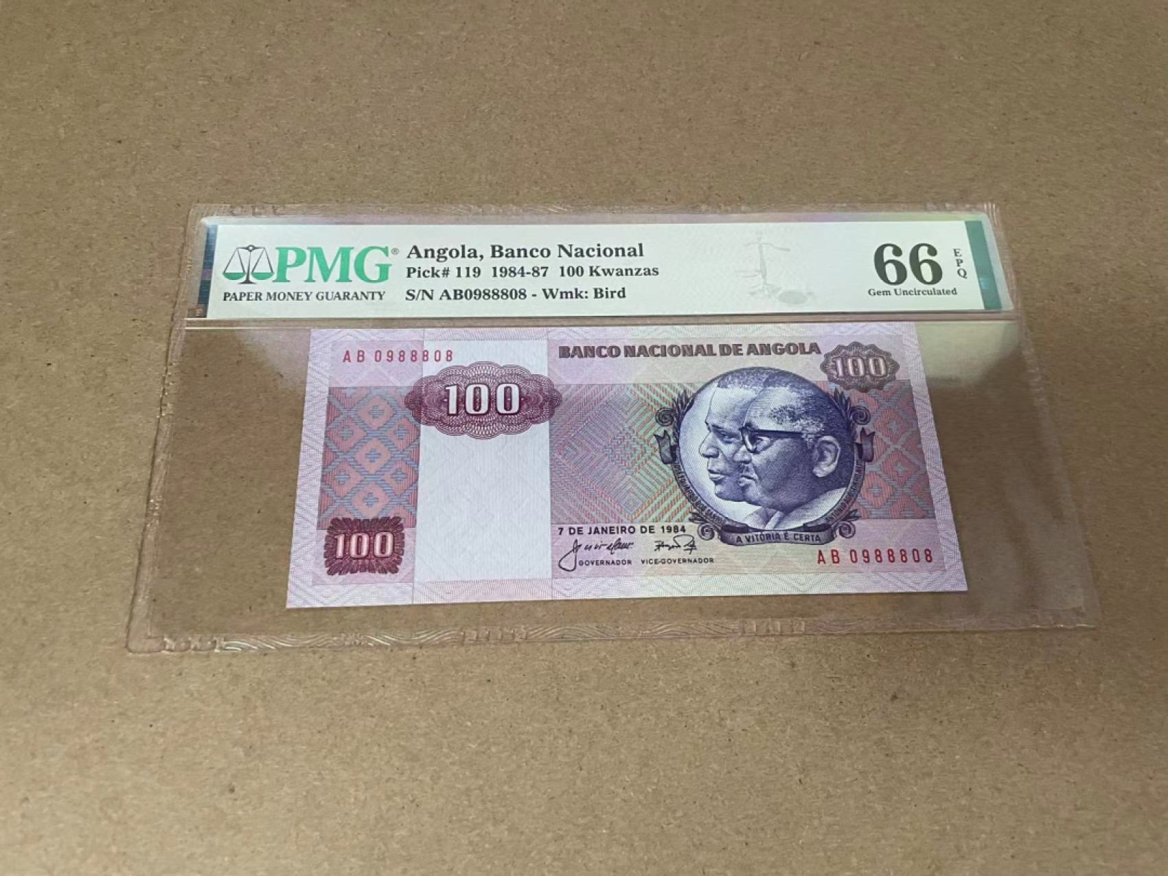 【Blue Auction】✨世界纸币精拍第301期——新纪元 【倒置号0988808】安哥拉 1984-87年100克瓦查 PMG66EPQ 