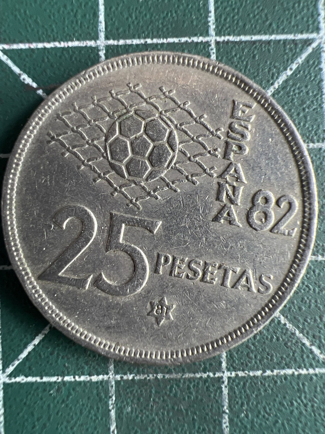 泡泡堂微拍第128幕硬币捡漏可累计专场👿👿，累计满二十元包邮，接受代拍业务 西班牙25比塞塔