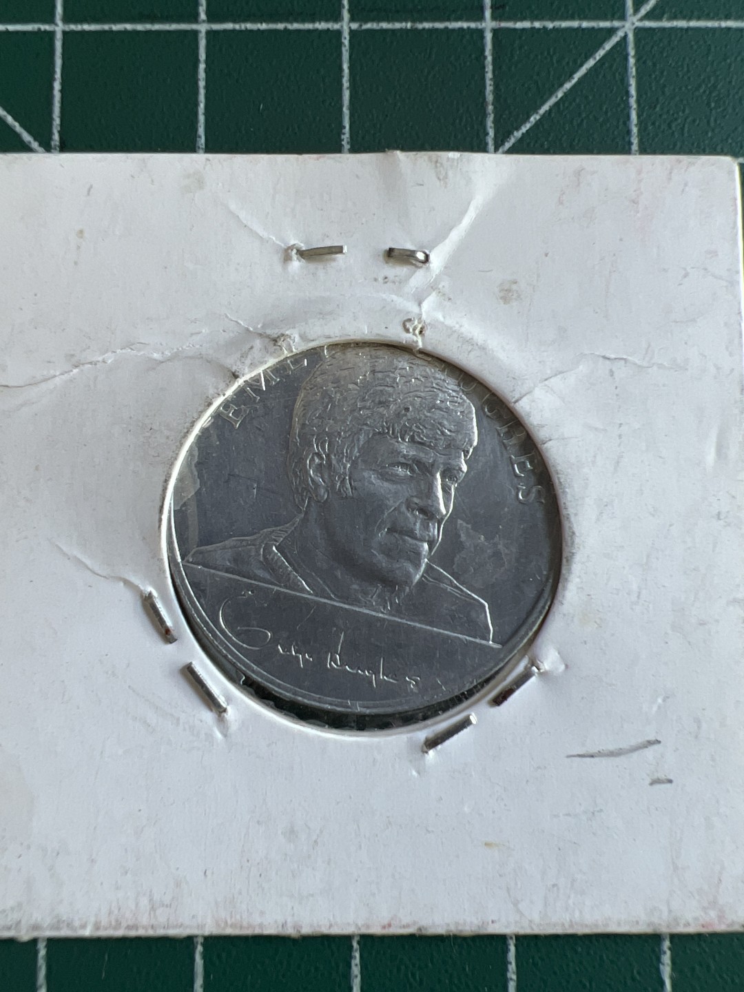 泡泡堂微拍第八十五幕硬币捡漏可累计专场👿👿，累计满二十元包邮，接受代拍业务 英格兰球星中后卫诺曼·亨特铝镍纪念章 墨西哥1970年世界杯