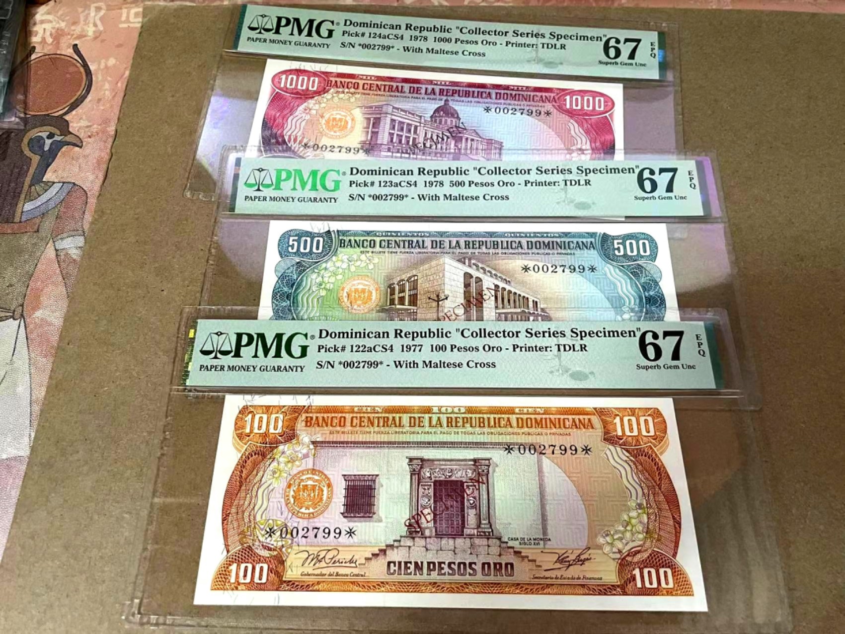 【Blue Auction】✨世界纸币精拍第301期——新纪元 【一组7张2799小号全同样钞】多米尼加 1978年5-1000比索 PMG67EPQ 整齐高分全套 
