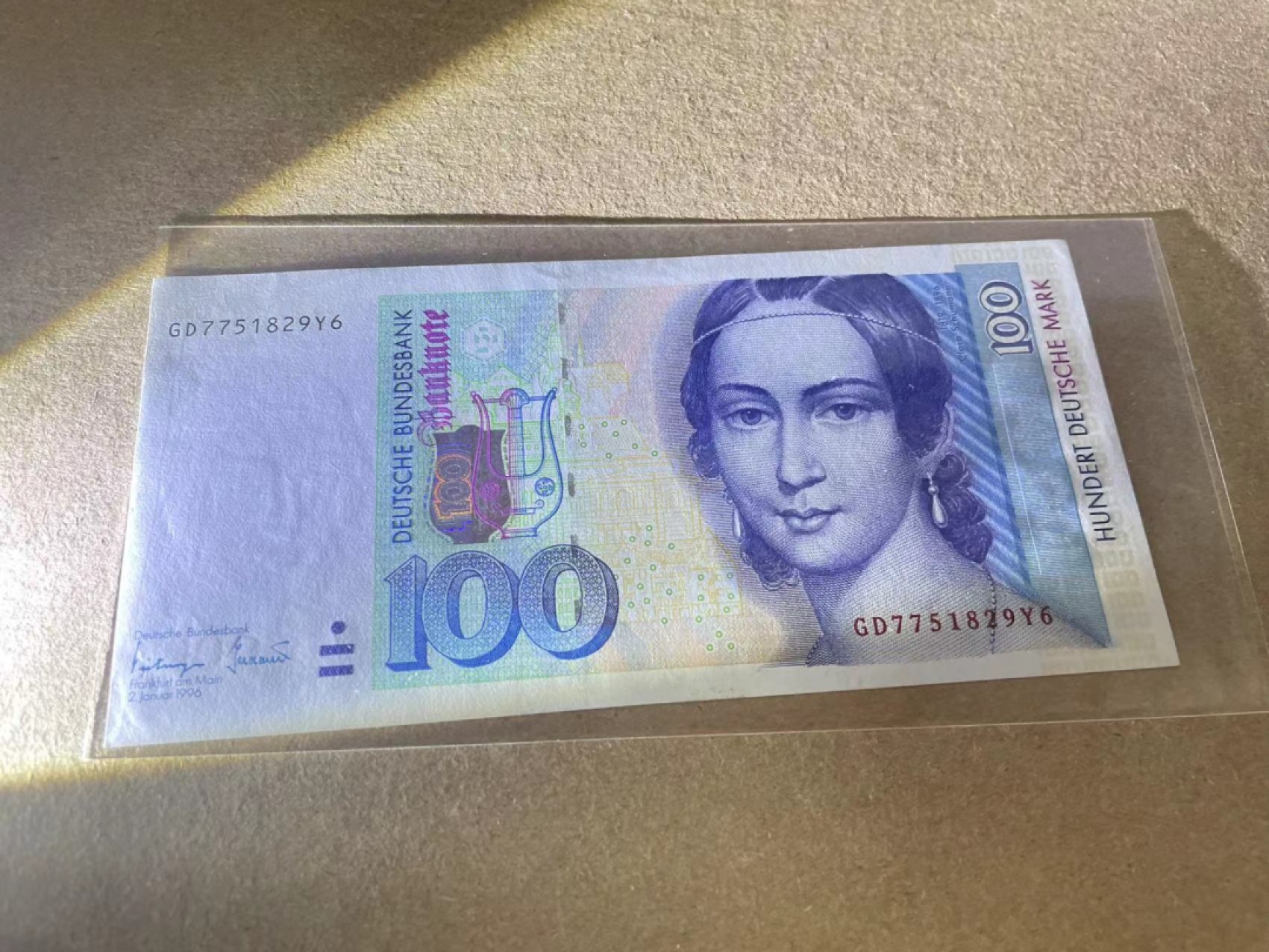 【Blue Auction】✨世界纸币精拍第301期——新纪元 德国 1996年100马克 克拉拉 UNC-