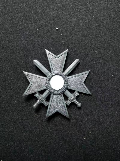 盛世勋华——号角文化勋章专场拍卖第93期 - 二战德国一级佩剑战功十字勋章 铜制别杆 带4厂厂标（Steinhauer & Luck）