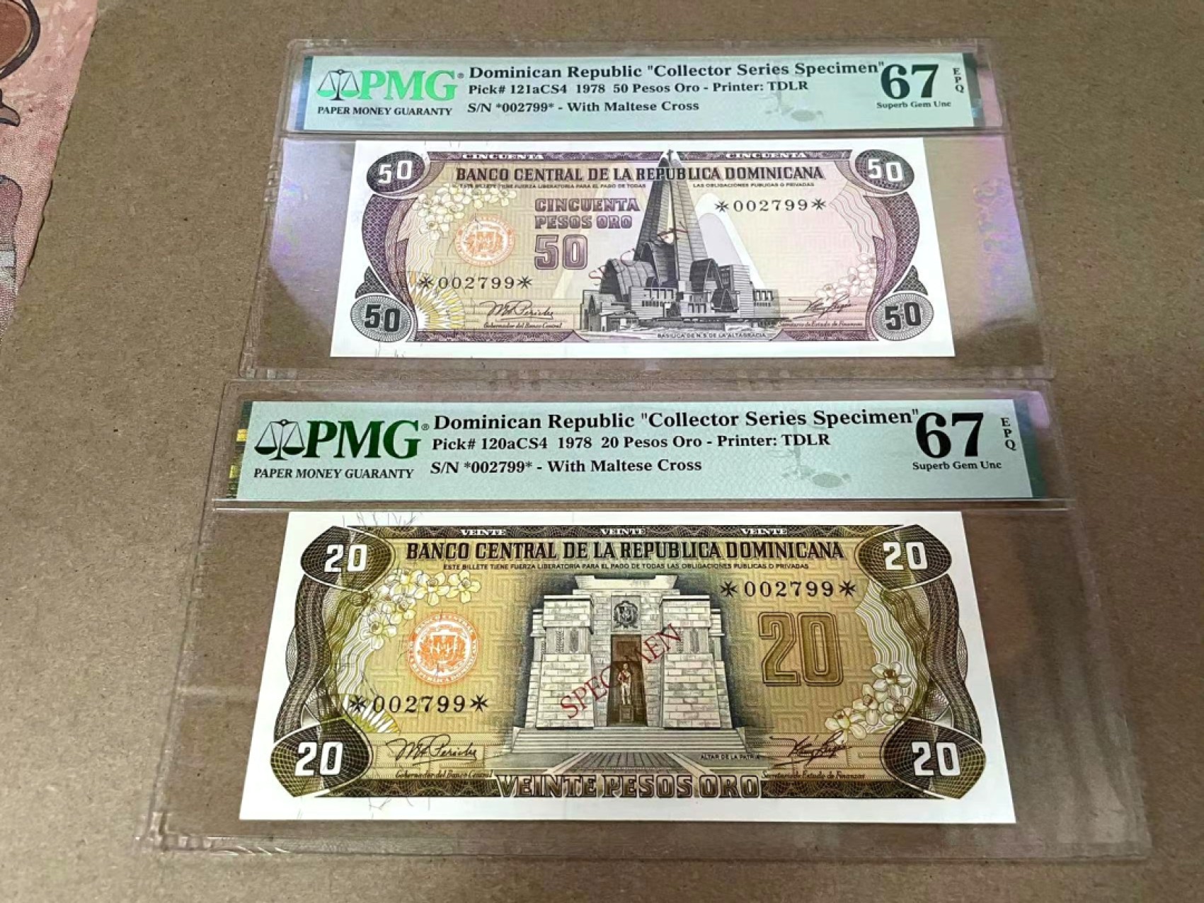 【Blue Auction】✨世界纸币精拍第301期——新纪元 【一组7张2799小号全同样钞】多米尼加 1978年5-1000比索 PMG67EPQ 整齐高分全套 