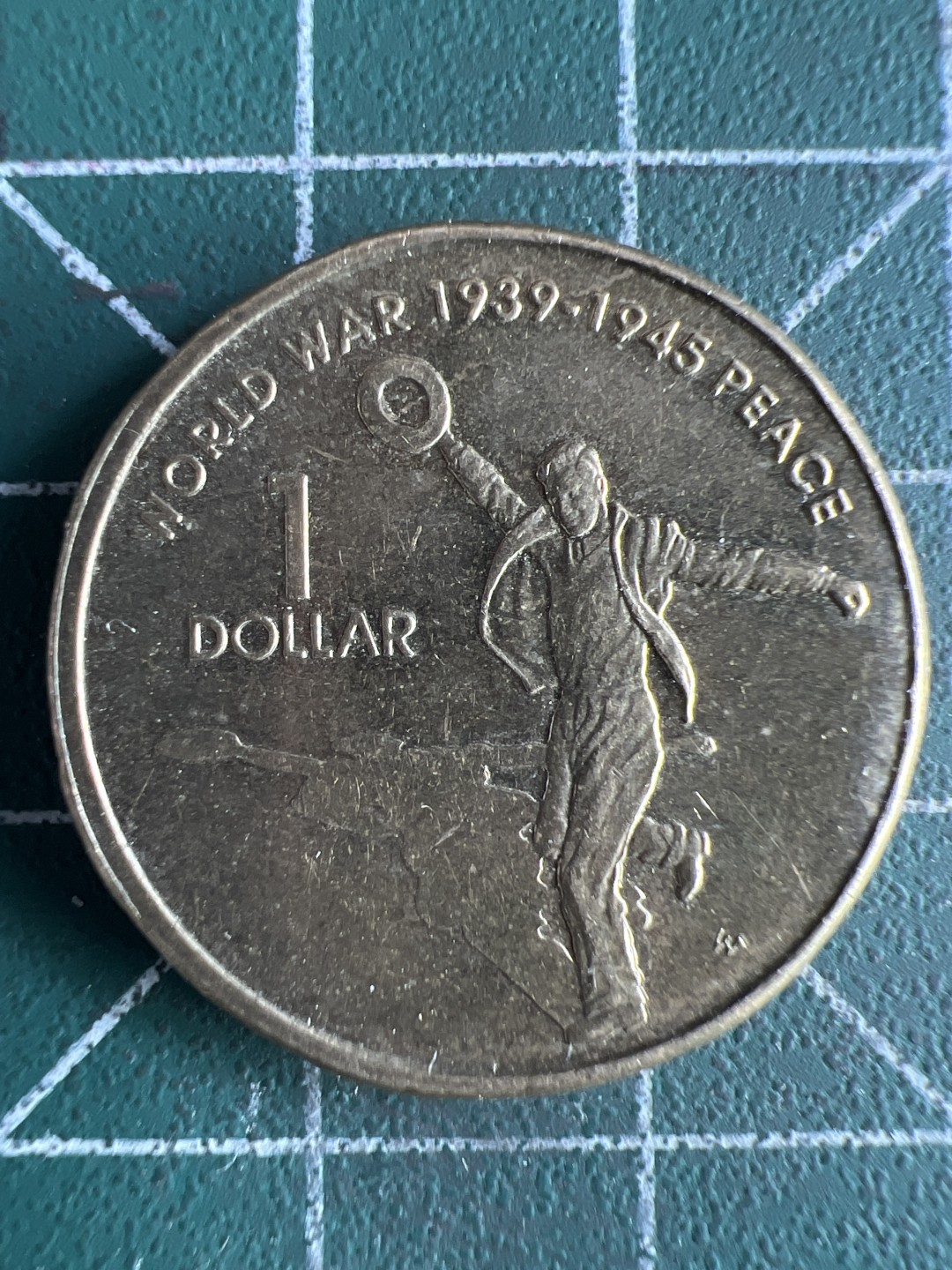 泡泡堂微拍第八十二幕硬币捡漏可累计专场👿👿，零佣金，零押金，累计满二十元包邮，接受代拍业务 澳大利亚一元纪念币