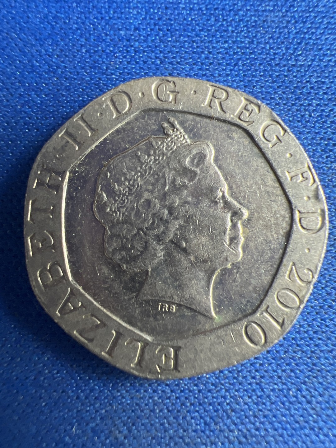 泡泡堂微拍第八十六幕硬币捡漏可累计专场👿👿，累计满二十元包邮，接受代拍业务 英国20便士