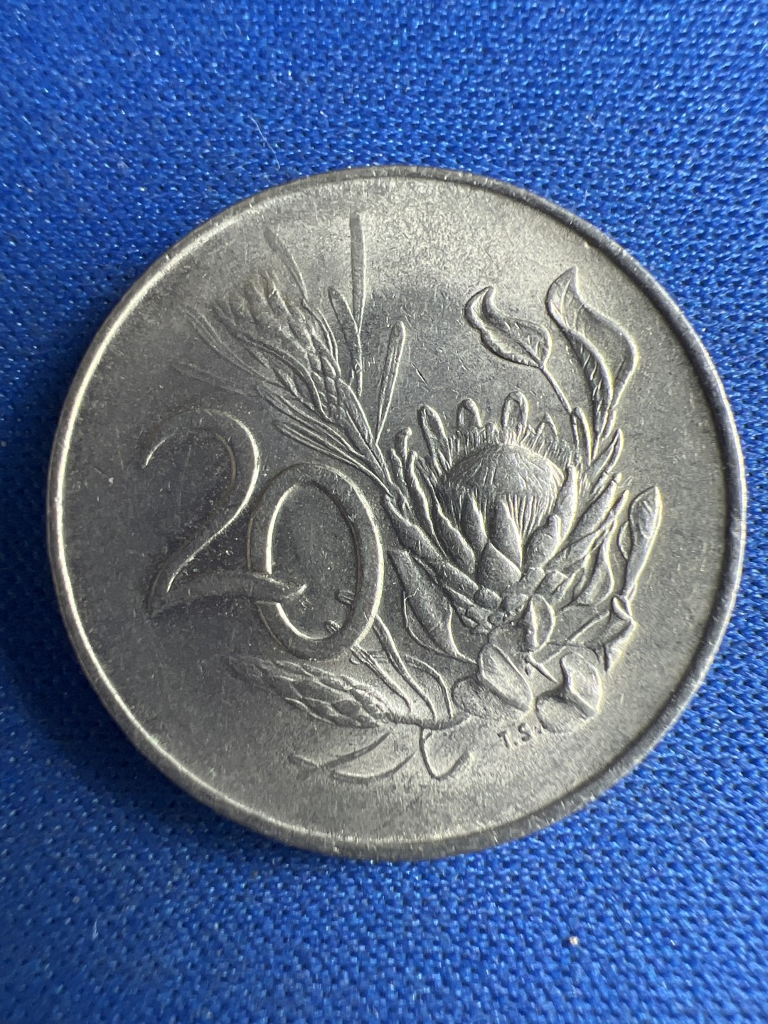 泡泡堂微拍第八十五幕硬币捡漏可累计专场👿👿，累计满二十元包邮，接受代拍业务 南非20分