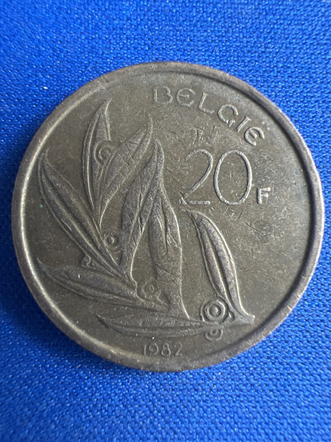 泡泡堂微拍第八十五幕硬币捡漏可累计专场👿👿，累计满二十元包邮，接受代拍业务 比利时20法郎