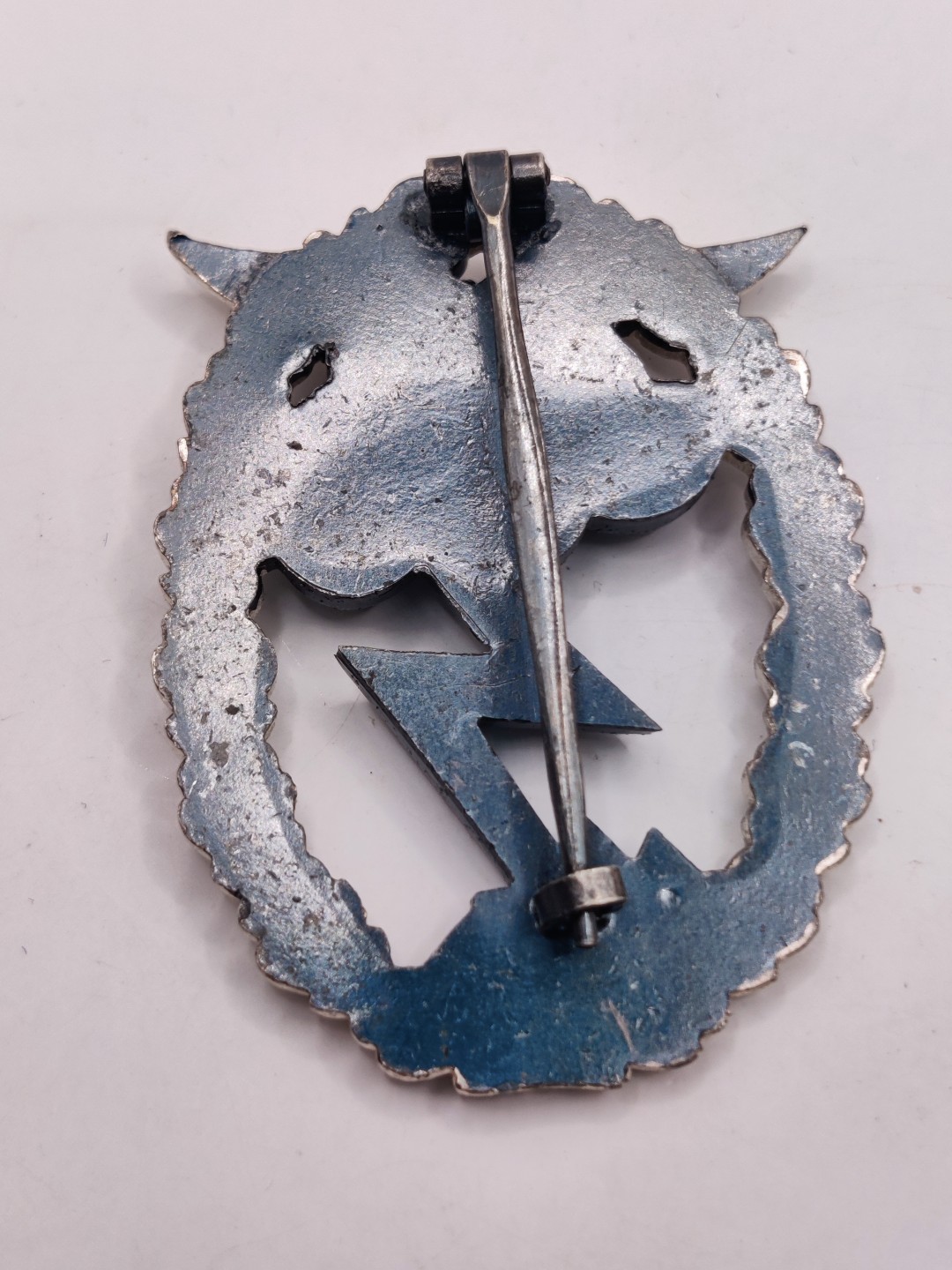 全场0元起拍 第38期 咸鱼国勋章拍卖专场 3月15日（周三）下午6：00开始 德国57版空军对地攻击奖章 斯图卡飞行员