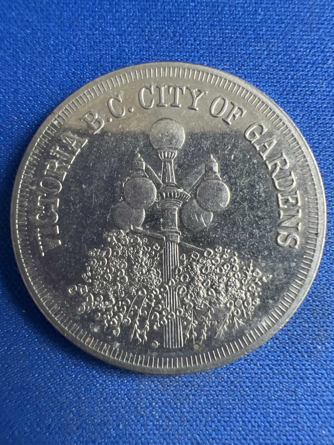 泡泡堂微拍第八十六幕硬币捡漏可累计专场👿👿，累计满二十元包邮，接受代拍业务 加拿大贸易元一元纪念币