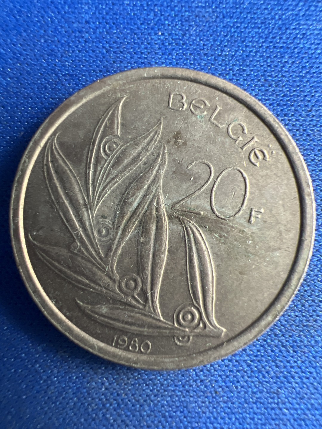 泡泡堂微拍第八十六幕硬币捡漏可累计专场👿👿，累计满二十元包邮，接受代拍业务 比利时20F