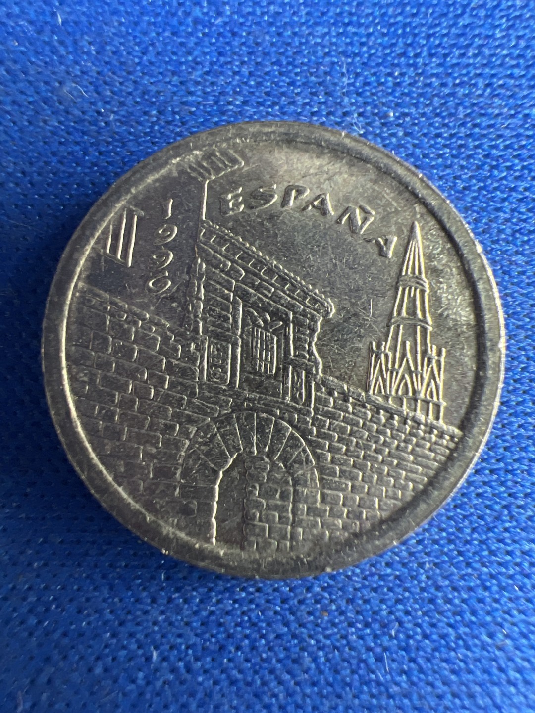 泡泡堂微拍第八十五幕硬币捡漏可累计专场👿👿，累计满二十元包邮，接受代拍业务 西班牙5比塞塔