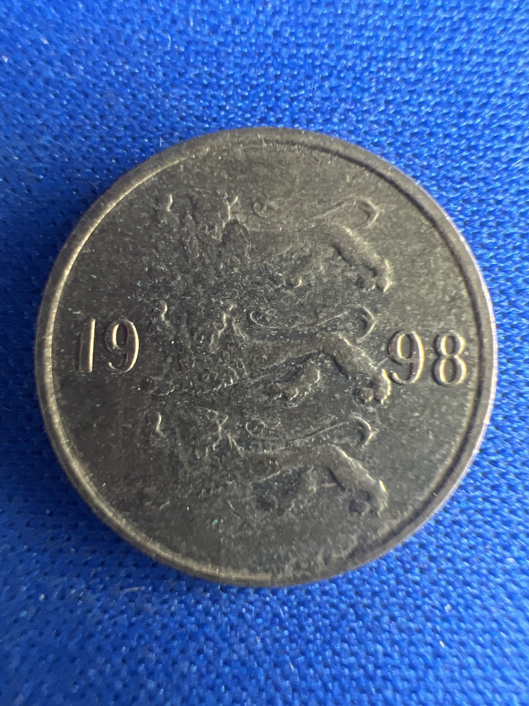 泡泡堂微拍第八十五幕硬币捡漏可累计专场👿👿，累计满二十元包邮，接受代拍业务 爱沙尼亚十分