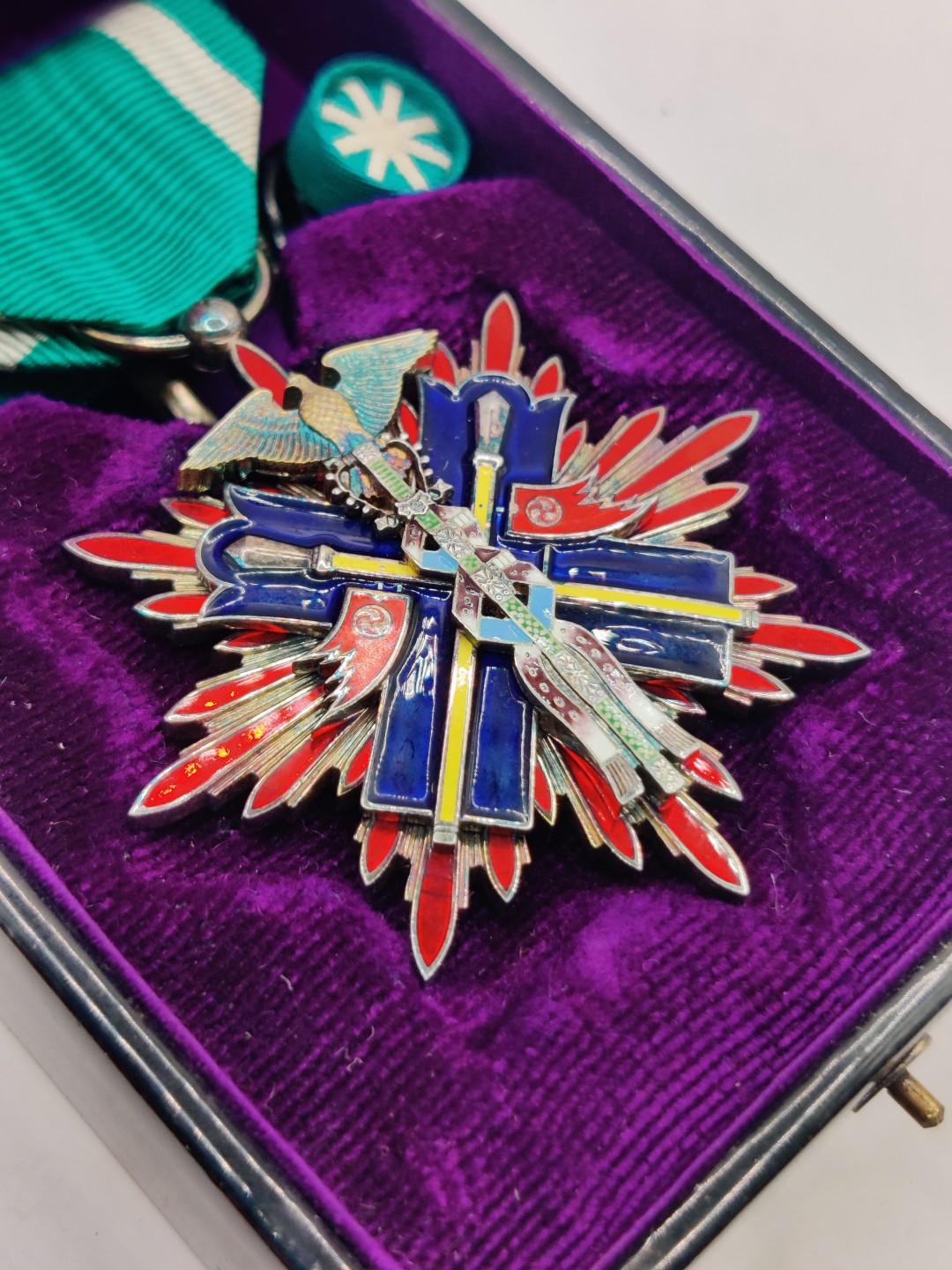 全场0元起拍 第38期 咸鱼国勋章拍卖专场 3月15日（周三）下午6：00开始 美品无损 日本二战时期五级金鵄勋章