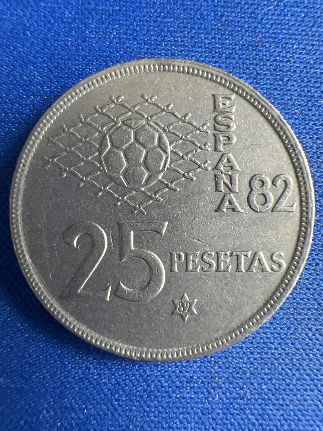 泡泡堂微拍第八十六幕硬币捡漏可累计专场👿👿，累计满二十元包邮，接受代拍业务 西班牙25比塞塔