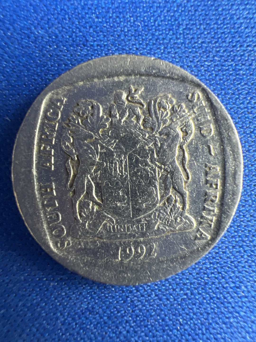 泡泡堂微拍第八十五幕硬币捡漏可累计专场👿👿，累计满二十元包邮，接受代拍业务 南非一兰特