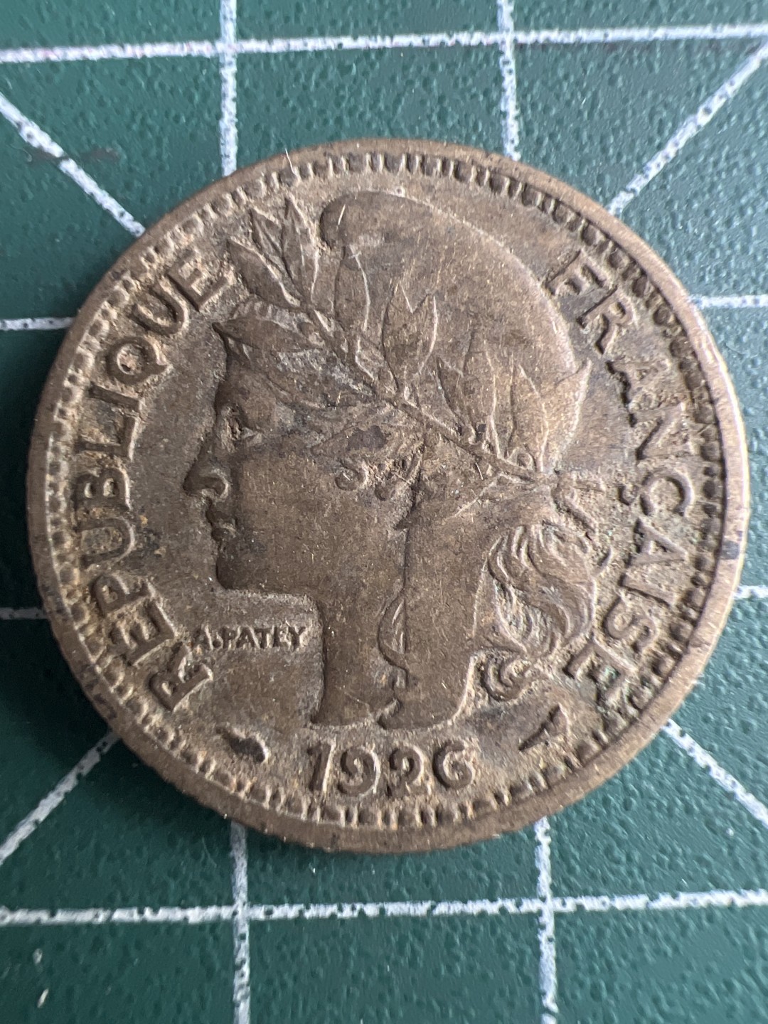 泡泡堂微拍第八十六幕硬币捡漏可累计专场👿👿，累计满二十元包邮，接受代拍业务 法属多哥1法郎