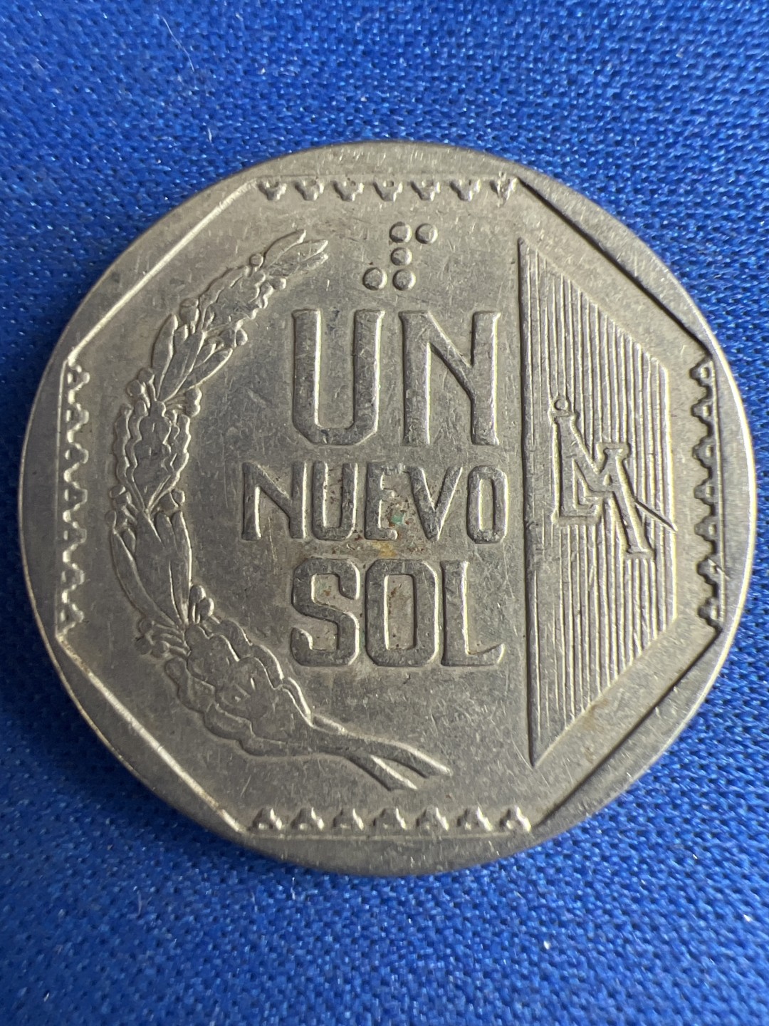 泡泡堂微拍第八十五幕硬币捡漏可累计专场👿👿，累计满二十元包邮，接受代拍业务 秘鲁一索尔