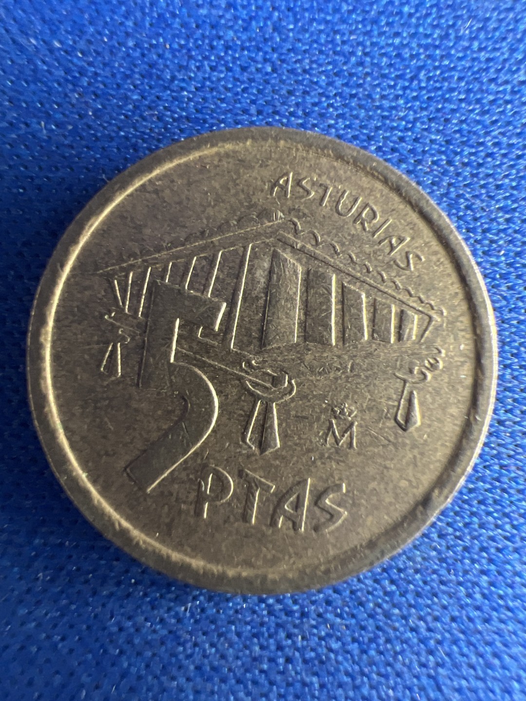 泡泡堂微拍第八十五幕硬币捡漏可累计专场👿👿，累计满二十元包邮，接受代拍业务 西班牙五比塞塔