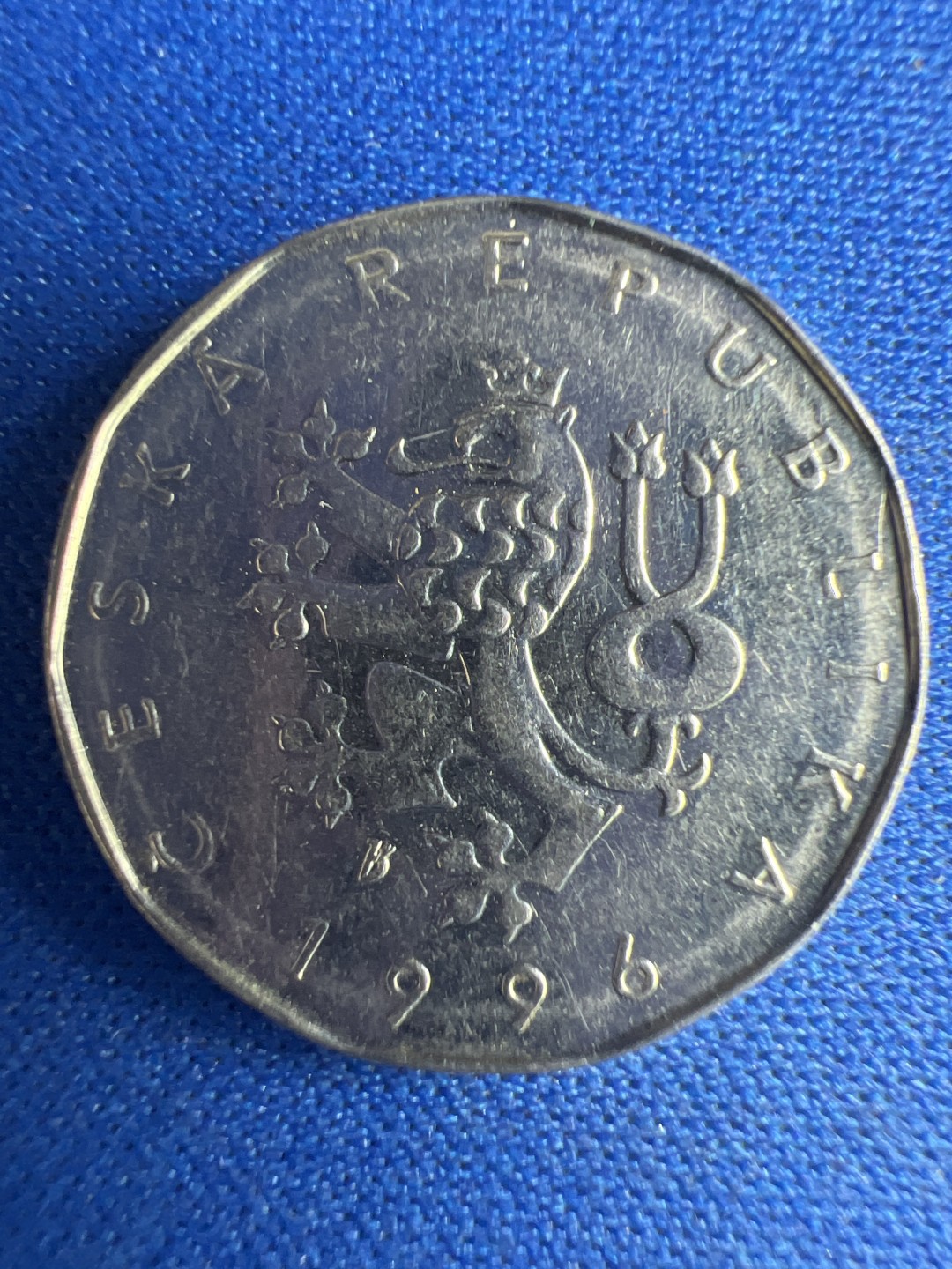 泡泡堂微拍第八十五幕硬币捡漏可累计专场👿👿，累计满二十元包邮，接受代拍业务 捷克2克朗