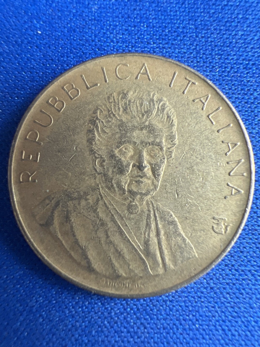 泡泡堂微拍第八十五幕硬币捡漏可累计专场👿👿，累计满二十元包邮，接受代拍业务 意大利200里拉纪念币