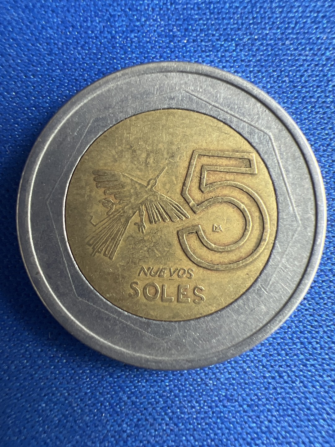 泡泡堂微拍第八十五幕硬币捡漏可累计专场👿👿，累计满二十元包邮，接受代拍业务 秘鲁5索尔双色