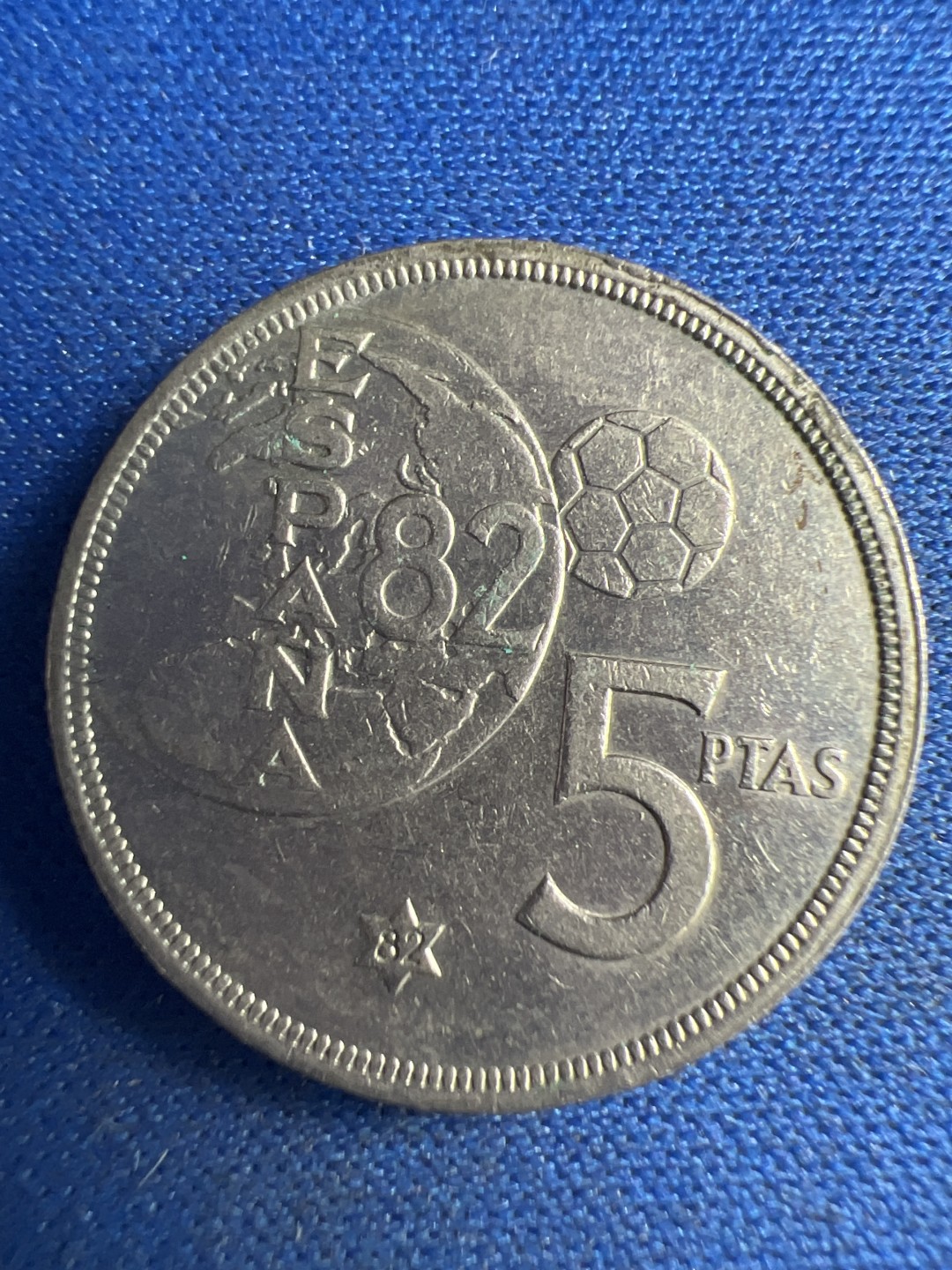 泡泡堂微拍第八十六幕硬币捡漏可累计专场👿👿，累计满二十元包邮，接受代拍业务 西班牙5比塞塔