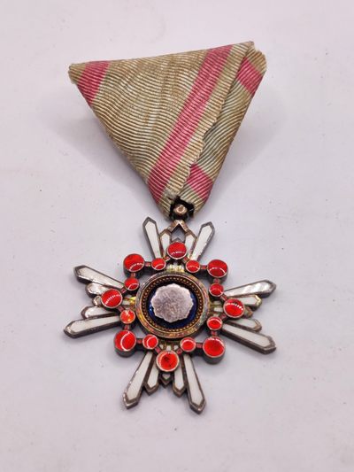 全场0元起拍 第38期 咸鱼国勋章拍卖专场 3月15日（周三）下午6：00开始 - 粉色绶带版 明治时期五等瑞宝章 银制