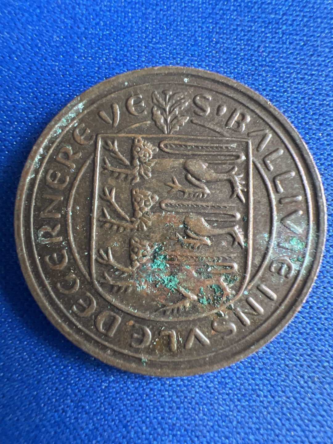 泡泡堂微拍第八十六幕硬币捡漏可累计专场👿👿，累计满二十元包邮，接受代拍业务 根西2便士