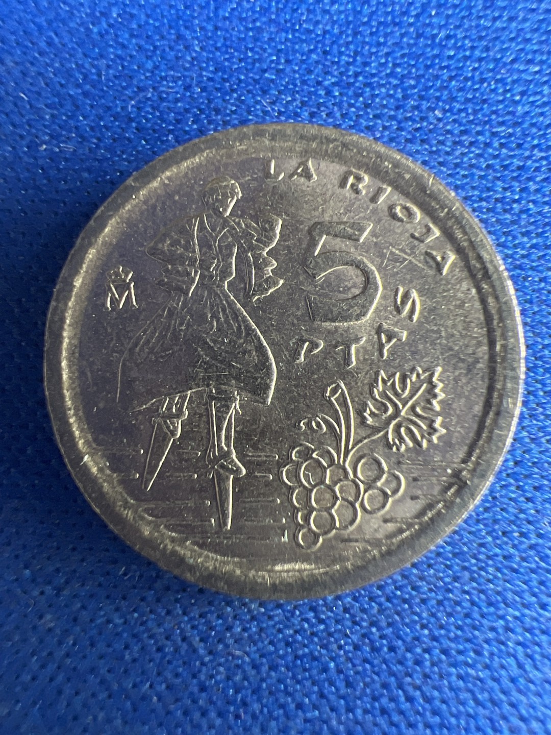 泡泡堂微拍第八十五幕硬币捡漏可累计专场👿👿，累计满二十元包邮，接受代拍业务 西班牙5比塞塔