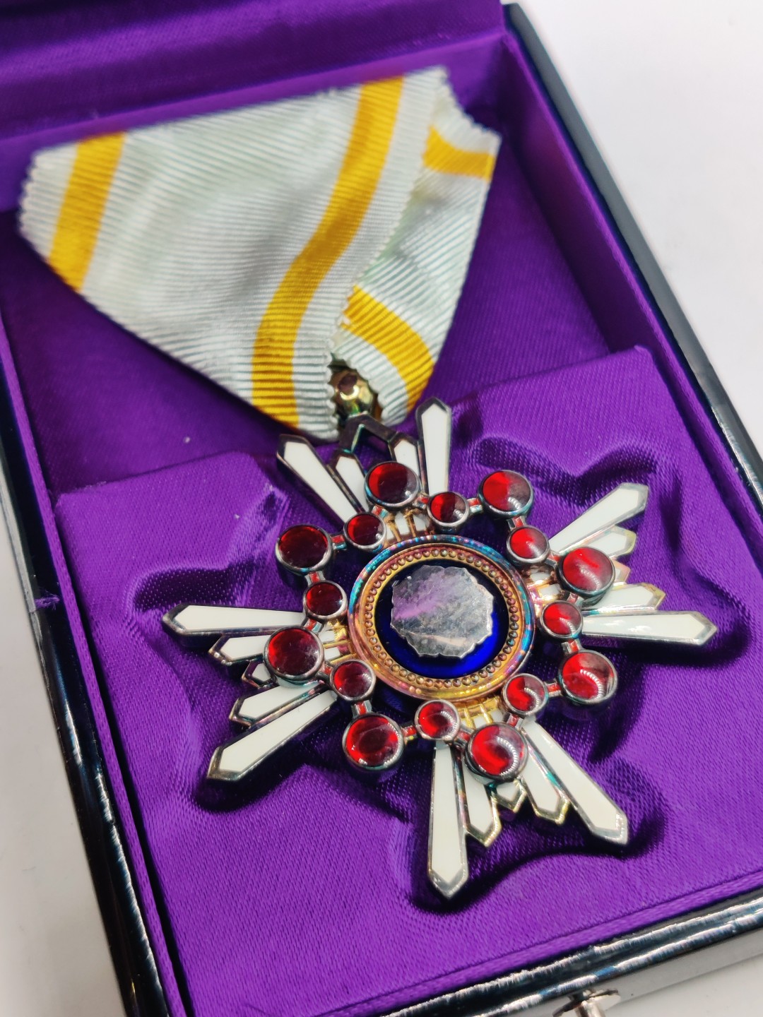 全场0元起拍 第38期 咸鱼国勋章拍卖专场 3月15日（周三）下午6：00开始 日本五等瑞宝章 银制带盒