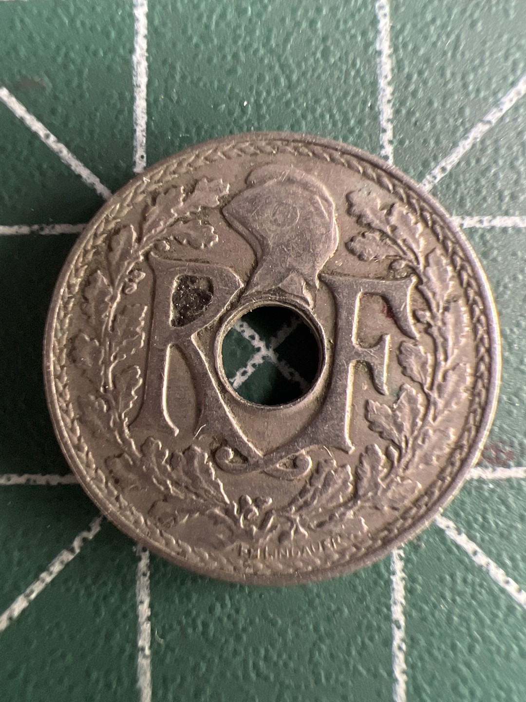 泡泡堂微拍第169幕硬币捡漏可累计专场👿👿，累计满二十元包邮，接受代拍业务 法国五分