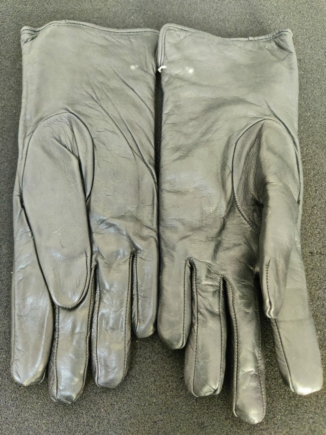 全场0元起拍 第38期 咸鱼国勋章拍卖专场 3月15日（周三）下午6：00开始 东德军用手套 小码