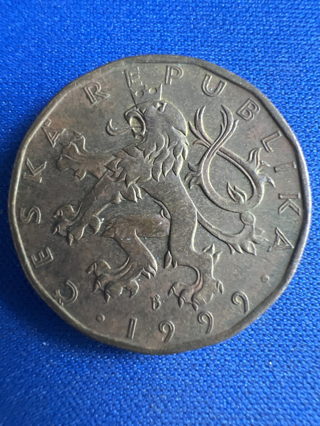 泡泡堂微拍第八十六幕硬币捡漏可累计专场👿👿，累计满二十元包邮，接受代拍业务 捷克20克朗