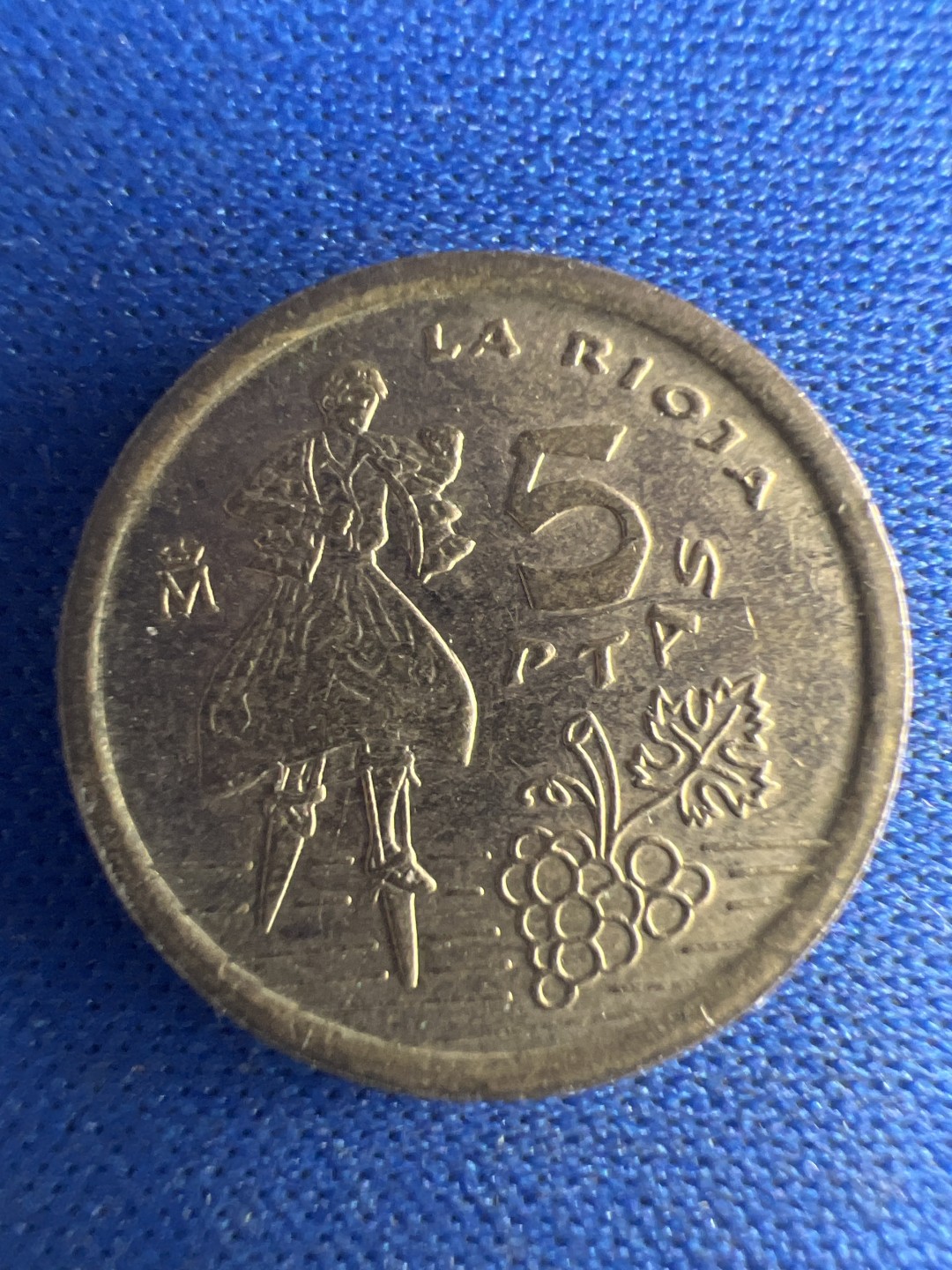 泡泡堂微拍第八十六幕硬币捡漏可累计专场👿👿，累计满二十元包邮，接受代拍业务 西班牙5比塞塔