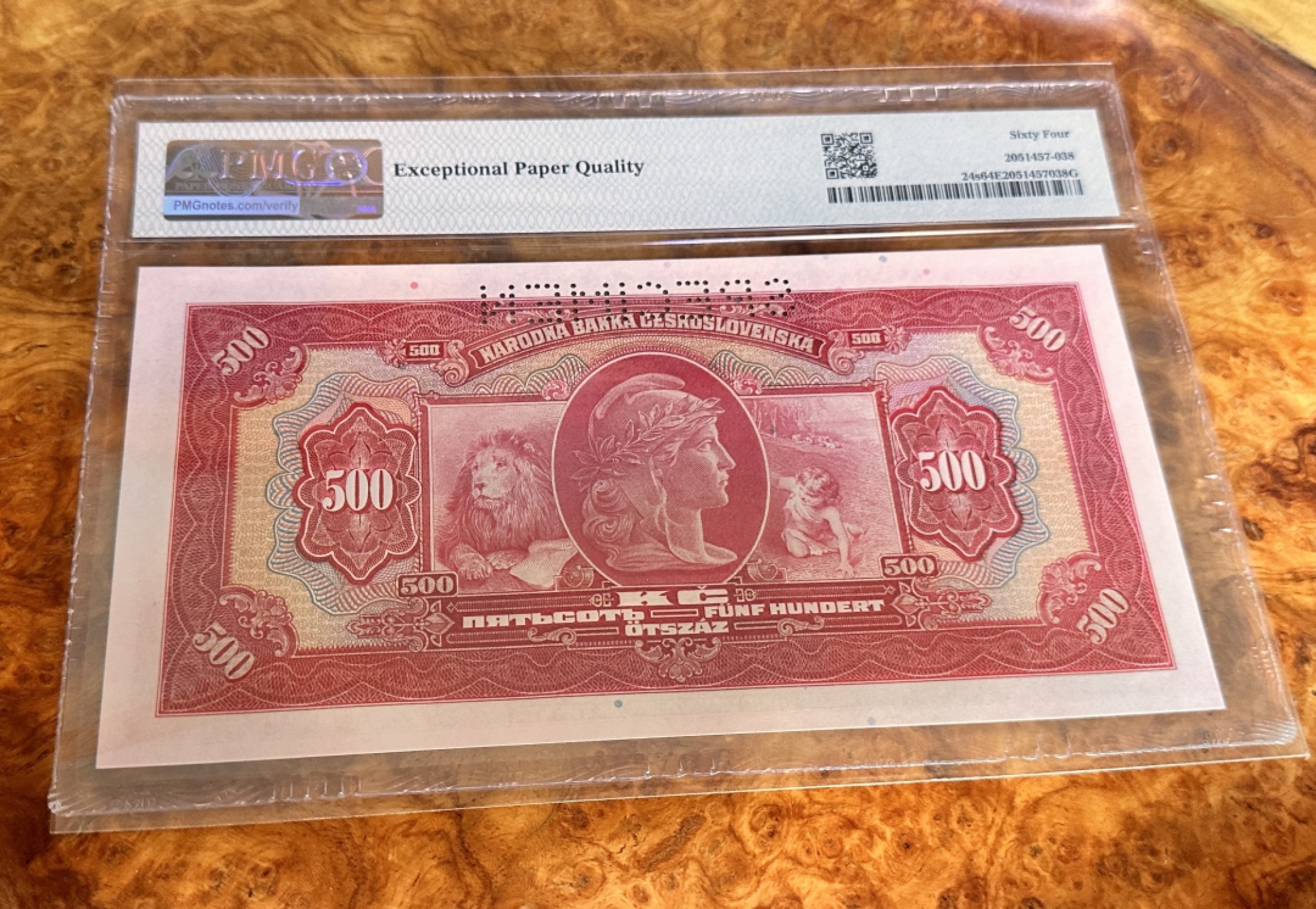 Chase Auction 第19期 - - 外钞、民国钞和人民币混合场！ 1929年捷克500克朗，PMG64e，票样，设计精美！