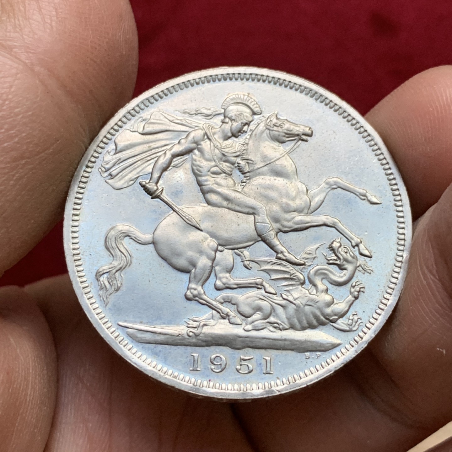 《竞宝斋》第143场-周日，周一 2场 (全场包邮) 英国 1951年 乔治六世 最后的马剑 克朗镍马剑 带红盒