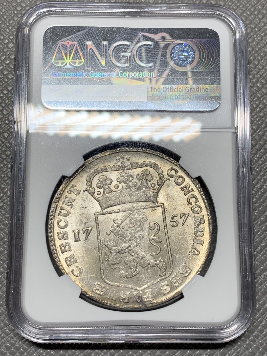 《竞宝斋》第143场-周日，周一 2场 (全场包邮) NGC-MS63 荷兰 1757年 站人武士 西弗里斯兰1D大银币 双面爽光 打制好 早期版本